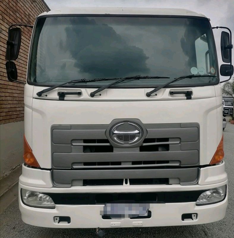 RELIABLE  HINO 700 BACK END TIPPER