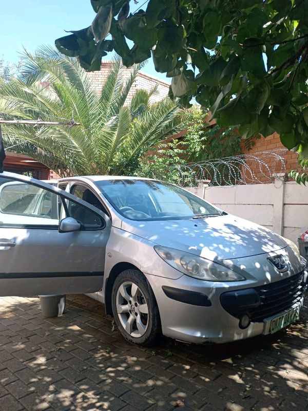 Peugeot Car