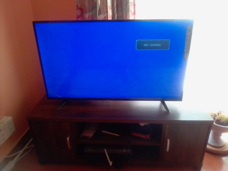 TV for sale 42inch FULL HD LED -R2 550 - Never used Brand New