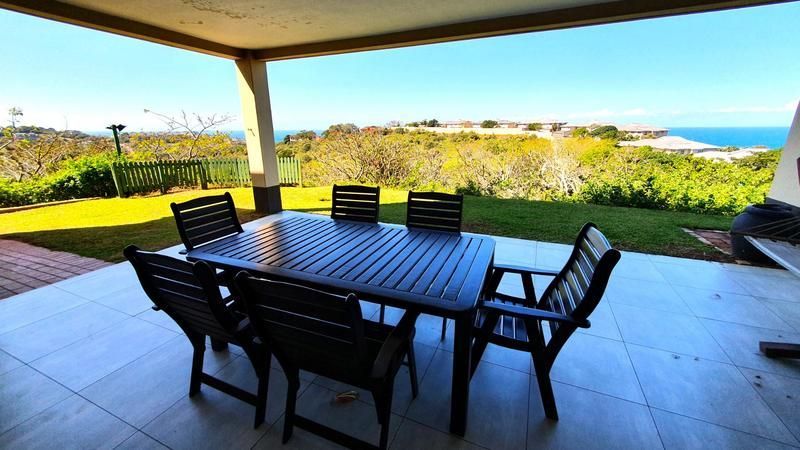 Exceptionally spacious apartment with ocean views in Beverley Hills Estate