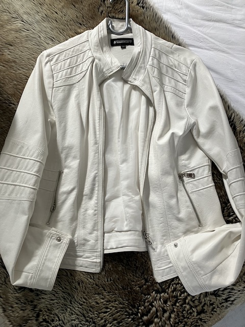 White faux leather jacket Size 36 as new