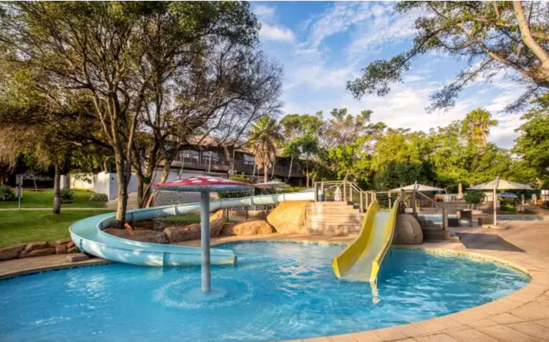 Sun City Vacation Club 8 sleeper 27-31 May 2024 (The Reserve)