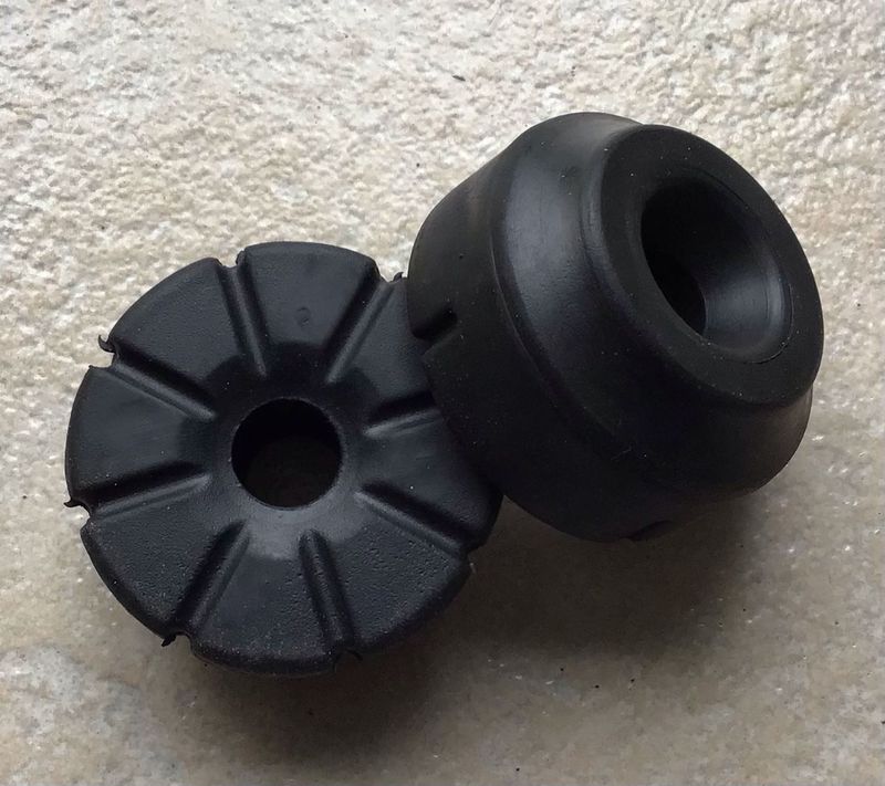 Pajero front strut mounting bushes