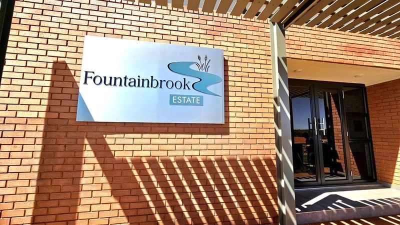 5 Bedroom House For Sale in Fountainbrook Estate