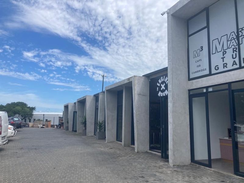 300m² Mini Factory To Let in Umhlali