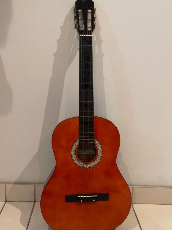 Sonata Guitar