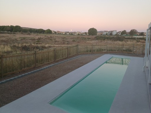 Langebaan Holiday Home 6 Sleeper with solar warmed pool