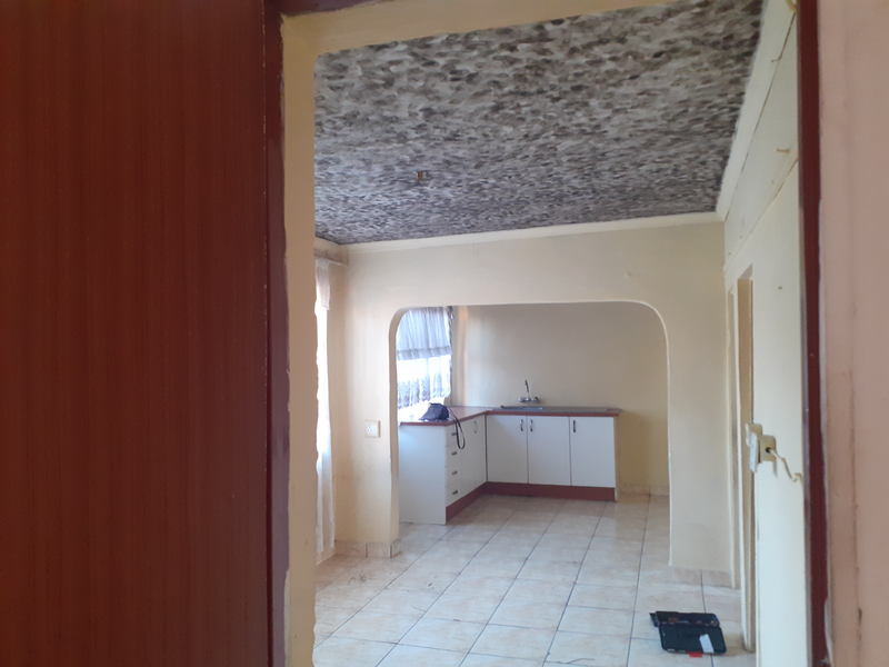 Beautiful Five roomed house in Mofolo North Soweto