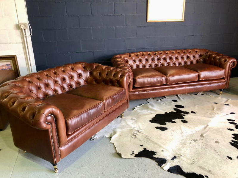 Elegant &amp; Vintage 2pc genuine leather CHESTERFIELD lounge suite. (2 &amp; 3 SEATER)  Brand new.