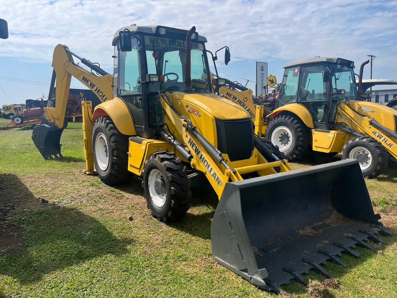 New Holland TLB For Sale (009574)