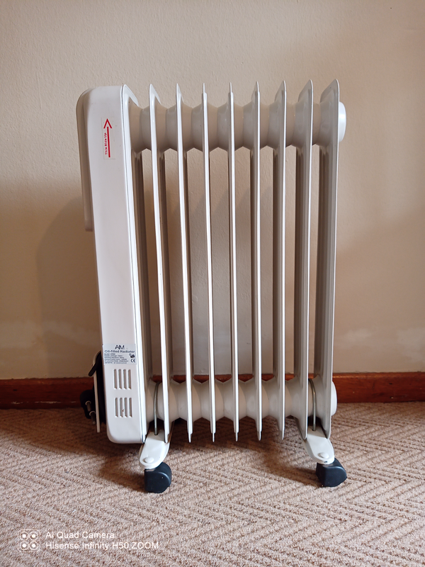 3 Heaters / Fan - 2 x Oil Heaters and 1 x fan/heater