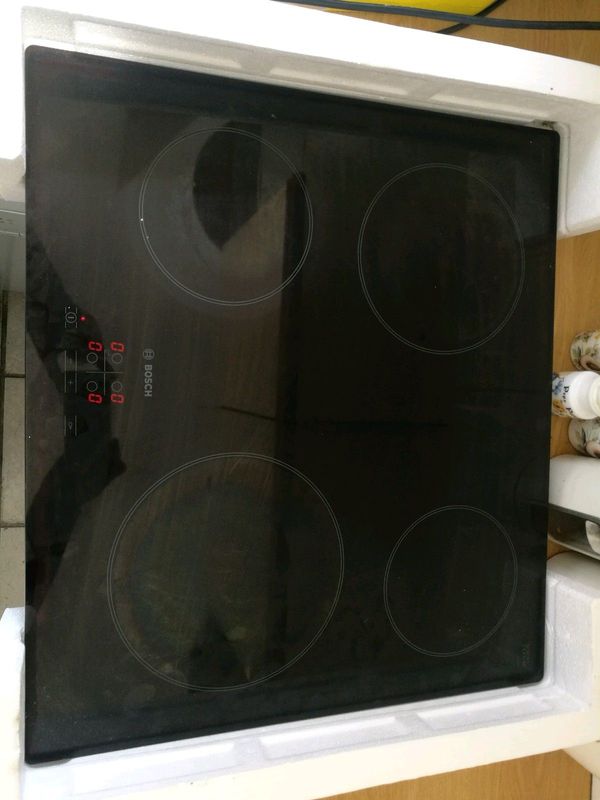 Bosch touchpad glass hob 4 plate