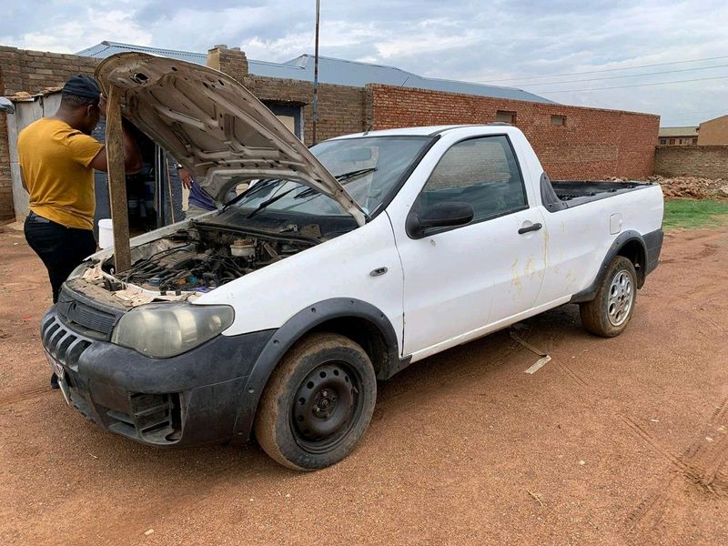 Bakkie stripping for spares