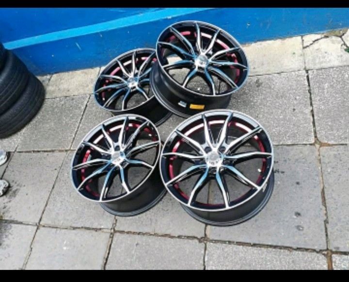 A set of 17inch original a line sport rims 5x108 p c d for ford focus volvo peugeot and opel corsa