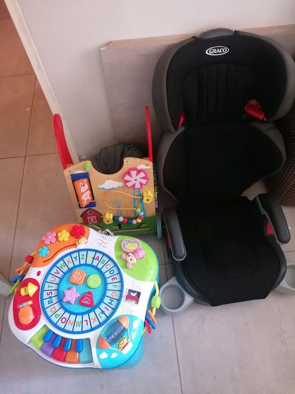 Car seater booster, trolley &amp; winfun- letter train &amp; piano