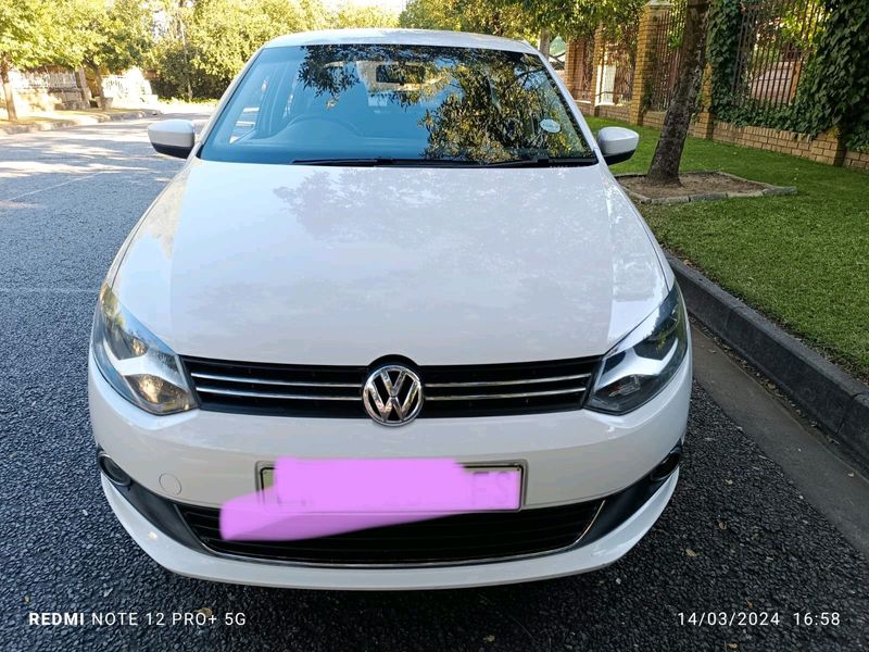 Volkswagen Polo 1.6 Sedan Comfortline