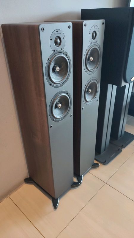 Cambridge Audio 3 Way Floor standing speakers