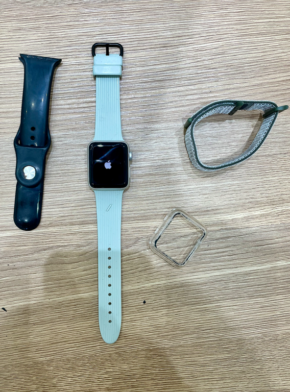 Nike Edition Apple Watch Series 2 38mm Aluminium Case (GPS WR 50m)