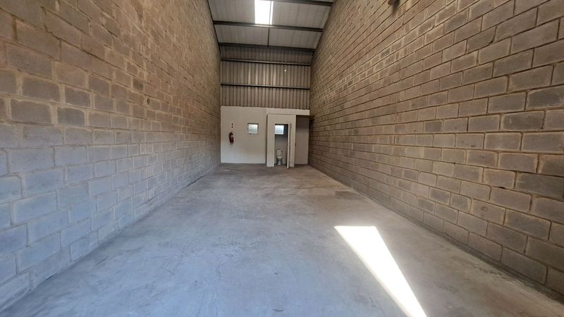 60m2 Storage/Workshop unit to rent in Alton, Richards Bay