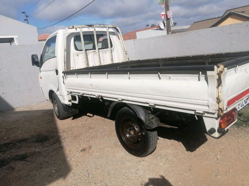 Bakkie for hire and furniture removal