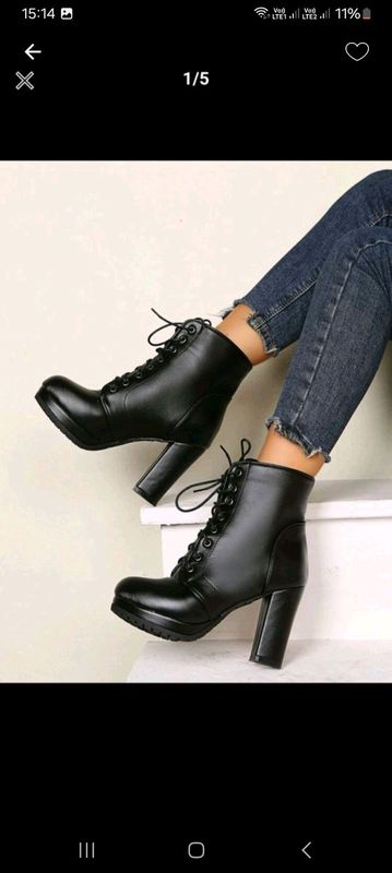 Chunky Heel Boot Black with Zip and Laces
