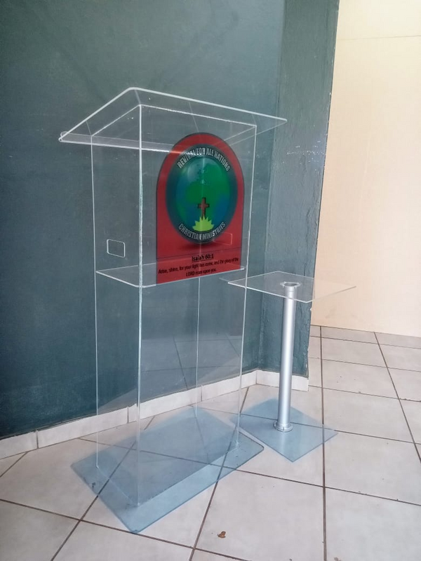 U-SHAPED PULPITS PODIUMS WITH SIDE TABLE COMBO