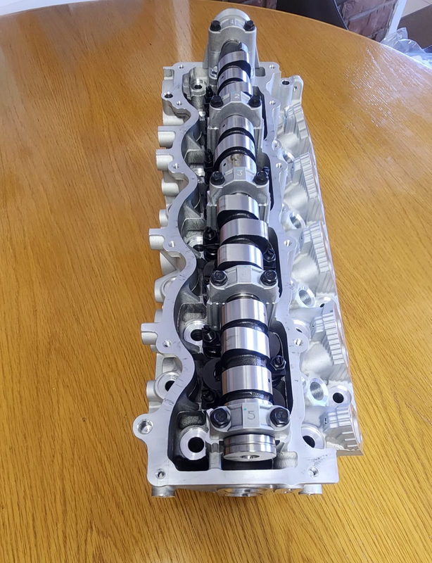 Ford/Mazda WL Cylinder Head