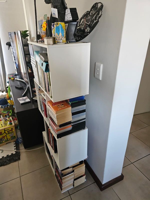 White 4 Shelved Bookshelf