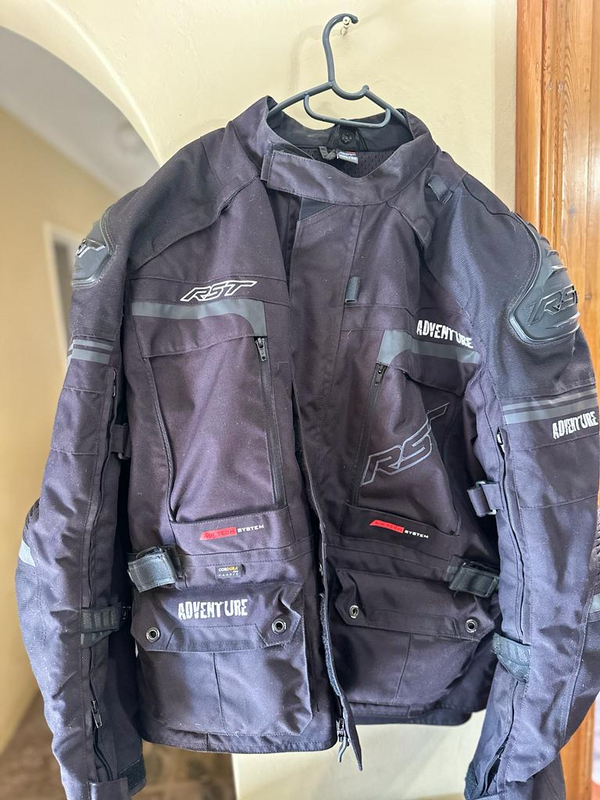 RST Adventure Jacket (Size: 4XL/52)
