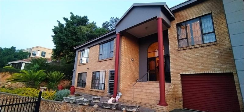 Amazing home with breathtaking views of Pretoria