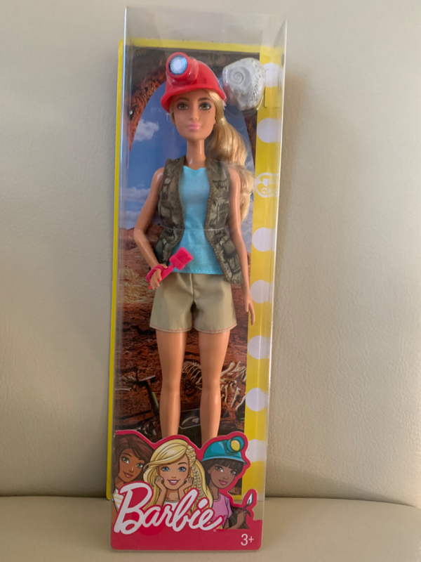 Barbie Paliantologist doll