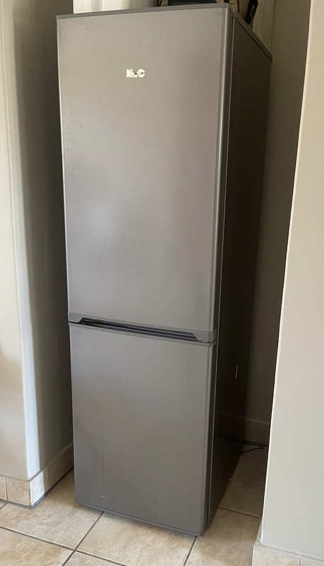 FRIDGE FREEZER FOR SALE