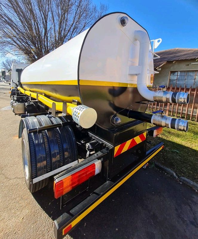 HONEY SUCKER TRUCK TANK MANUFACTURER SEPTIC SEWERAGE TANK