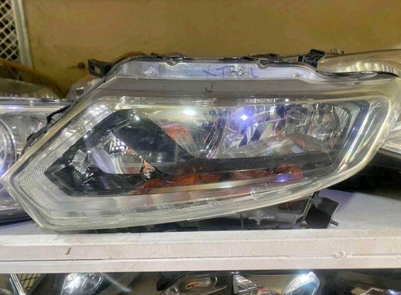 Nissan X trial headlights