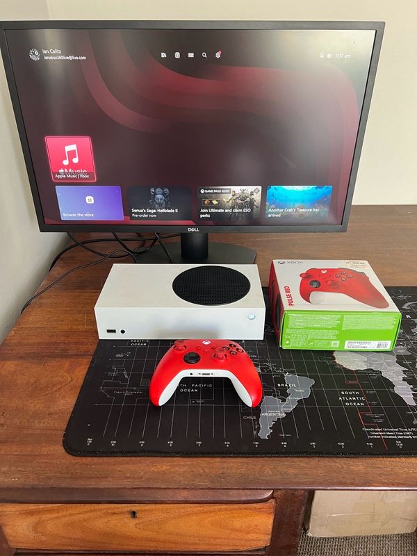 Xbox One Series S with Series Controller