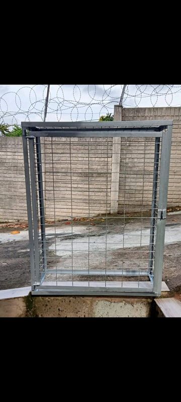 Double 19 gas cage for sale (fully galvanised)