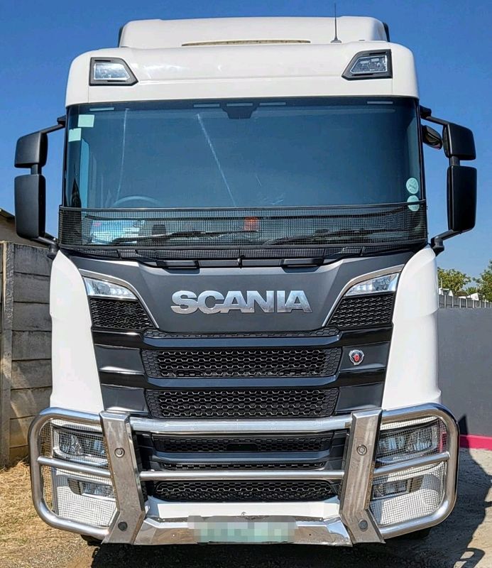 POWERFUL SCANIA HORSE FOR SALE