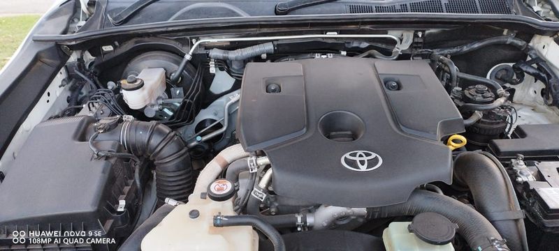 Toyota hi lux 2.4Gd 6 &amp;;bargain price
