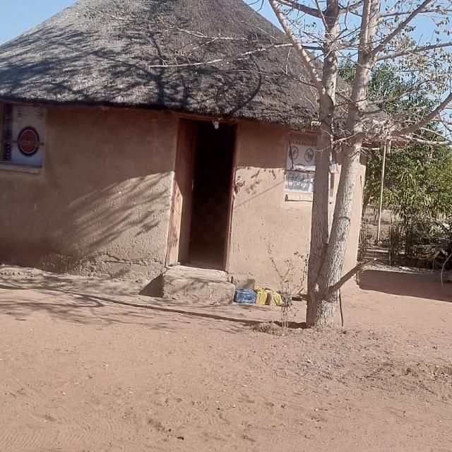 MAMA AYIDA POWERFUL TRADITIONAL DOCTOR AND HERBALIST IS HERE IN LIMPOPO  CELL NUMBER 0659433584
