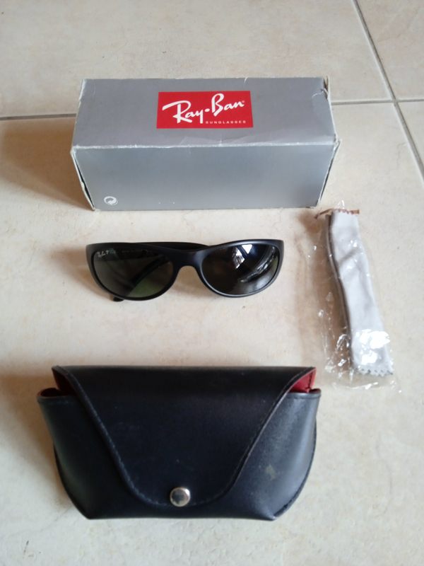 Ray ban 4029 Polarized