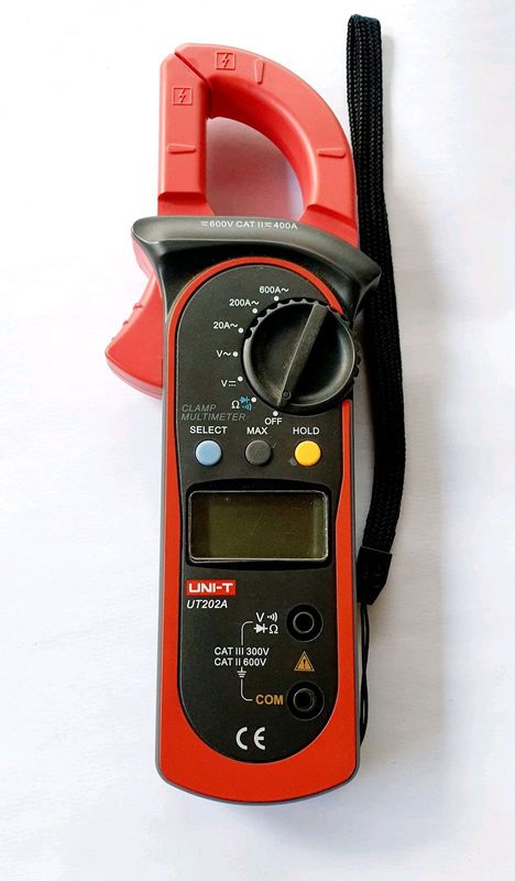 UNI-T 202A Clamp Multimeter Sold as parts. ( Free shipping incl.)