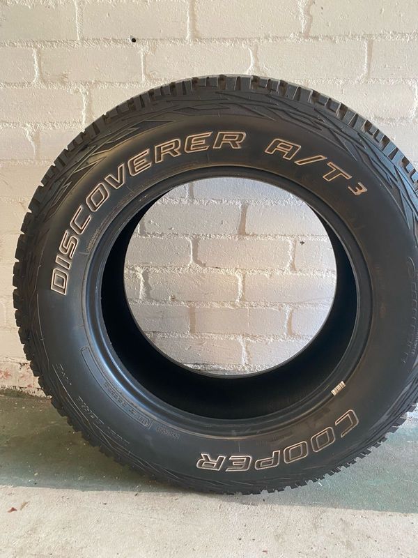 Unused Cooper Discoverer 4x4 tyre
