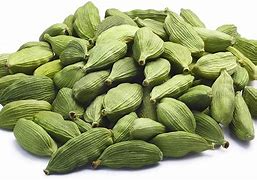 WHOLE GREEN CARDAMOM PODS