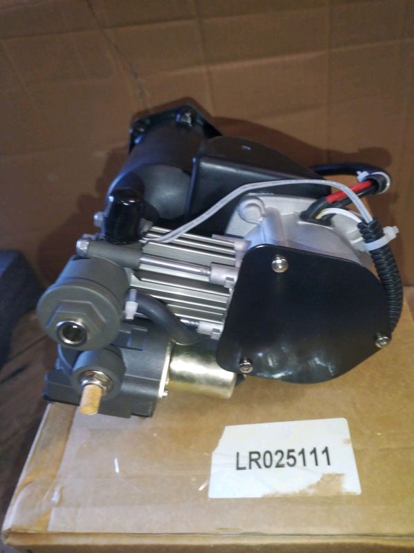 Range rover L322 air suspension compressor pump