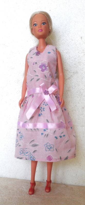 Pregnant Barbie Doll - Fashion Dolls Maternity Dress