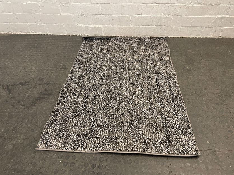 Grey &amp; White Print Carpet 145cm x 96cm - PRICE DROP-