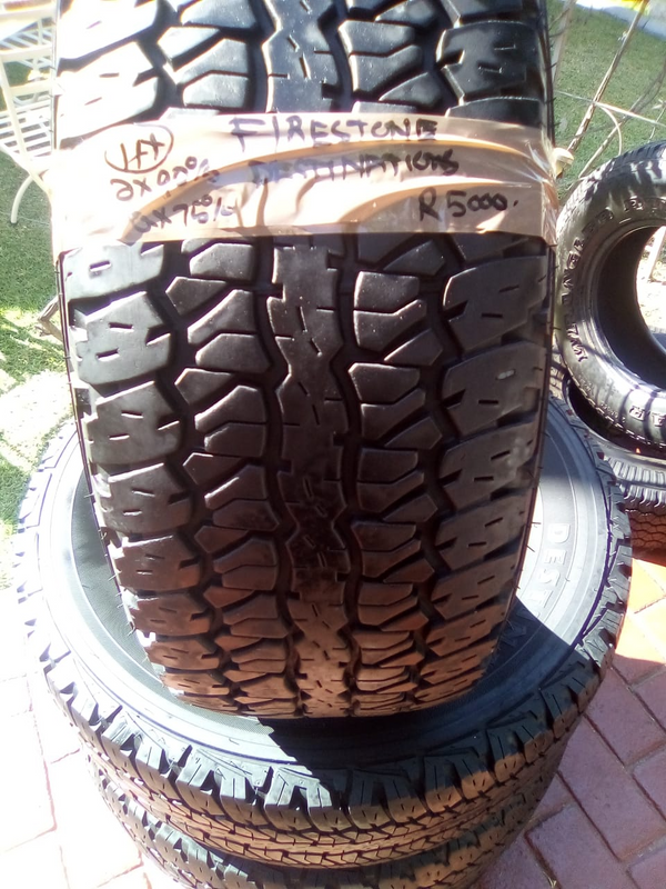 Set of Firestone Destination AT tyres 265/65/17 2x90% 2x75%
