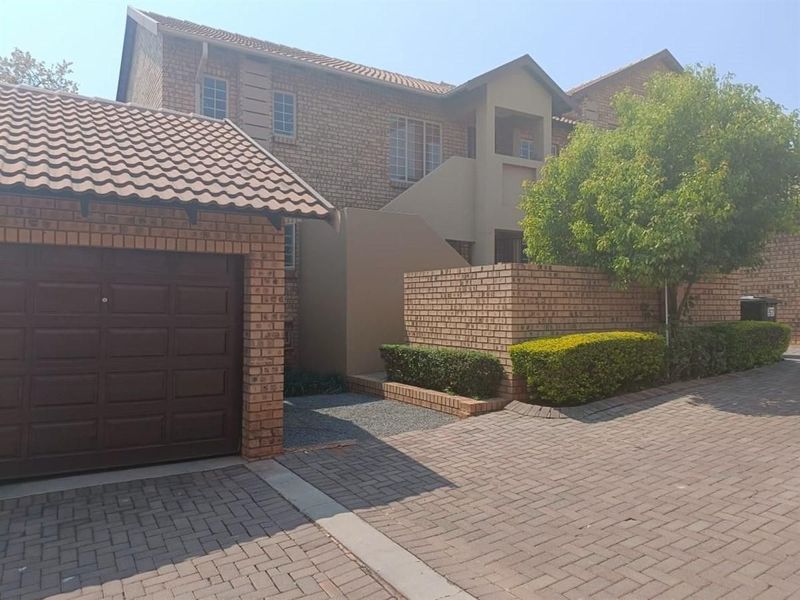 Modern 2 Bedroom Townhouse in the popular The Wilds Estate