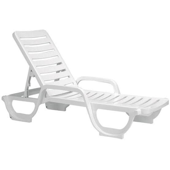 Plastic Lounger Chair ( White)