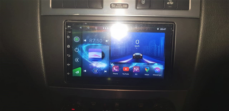 MERCEDES BENZ C-CLASS (W203) 7 INCH ANDROID MEDIA/NAVIGATION/BLUETOOTH UNIT